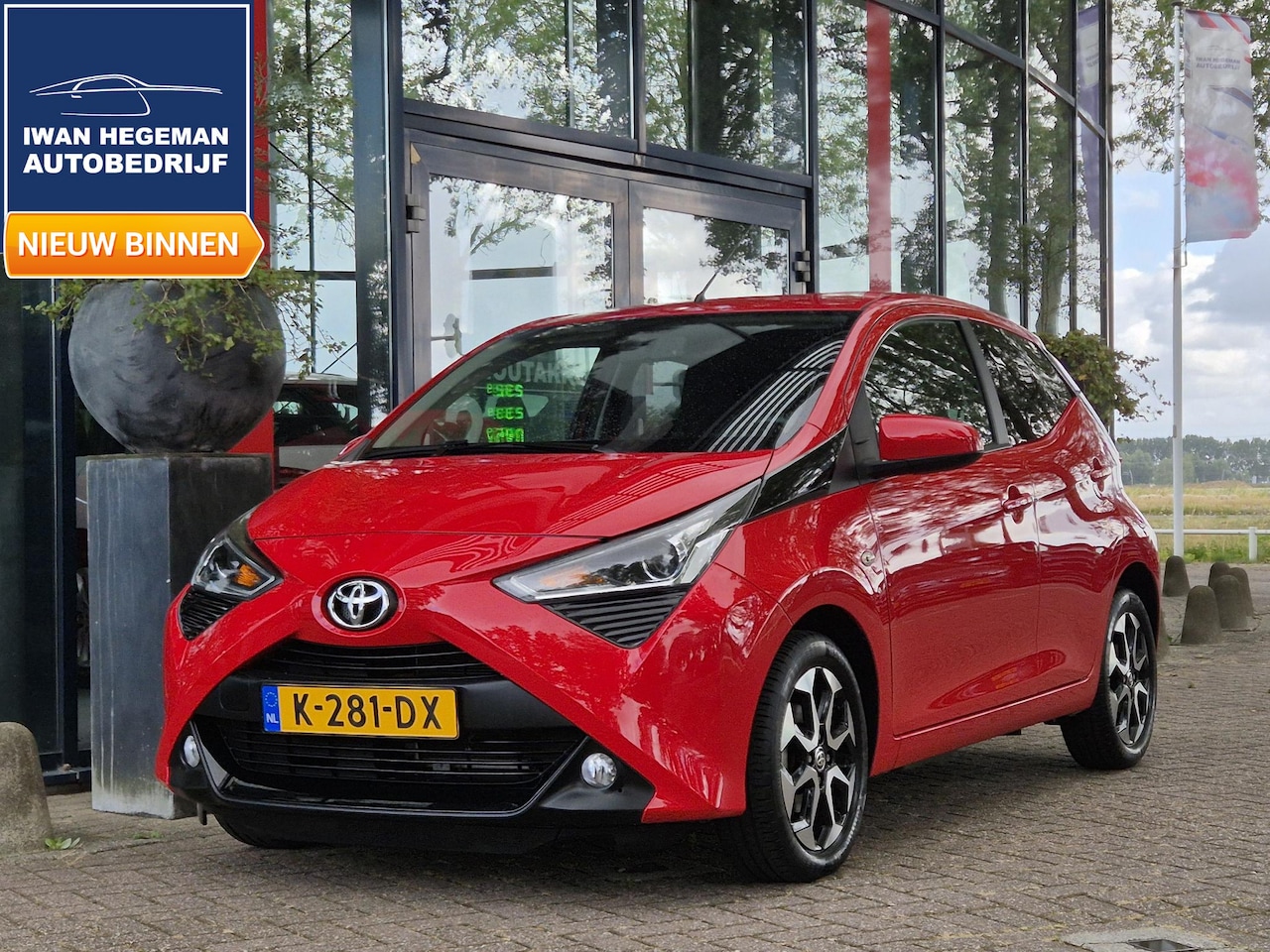 Toyota Aygo X - 1.0 VVT-i x-joy | Navigatie via Apple Carplay | Climate Control | Parkeercamera | Licht me - AutoWereld.nl
