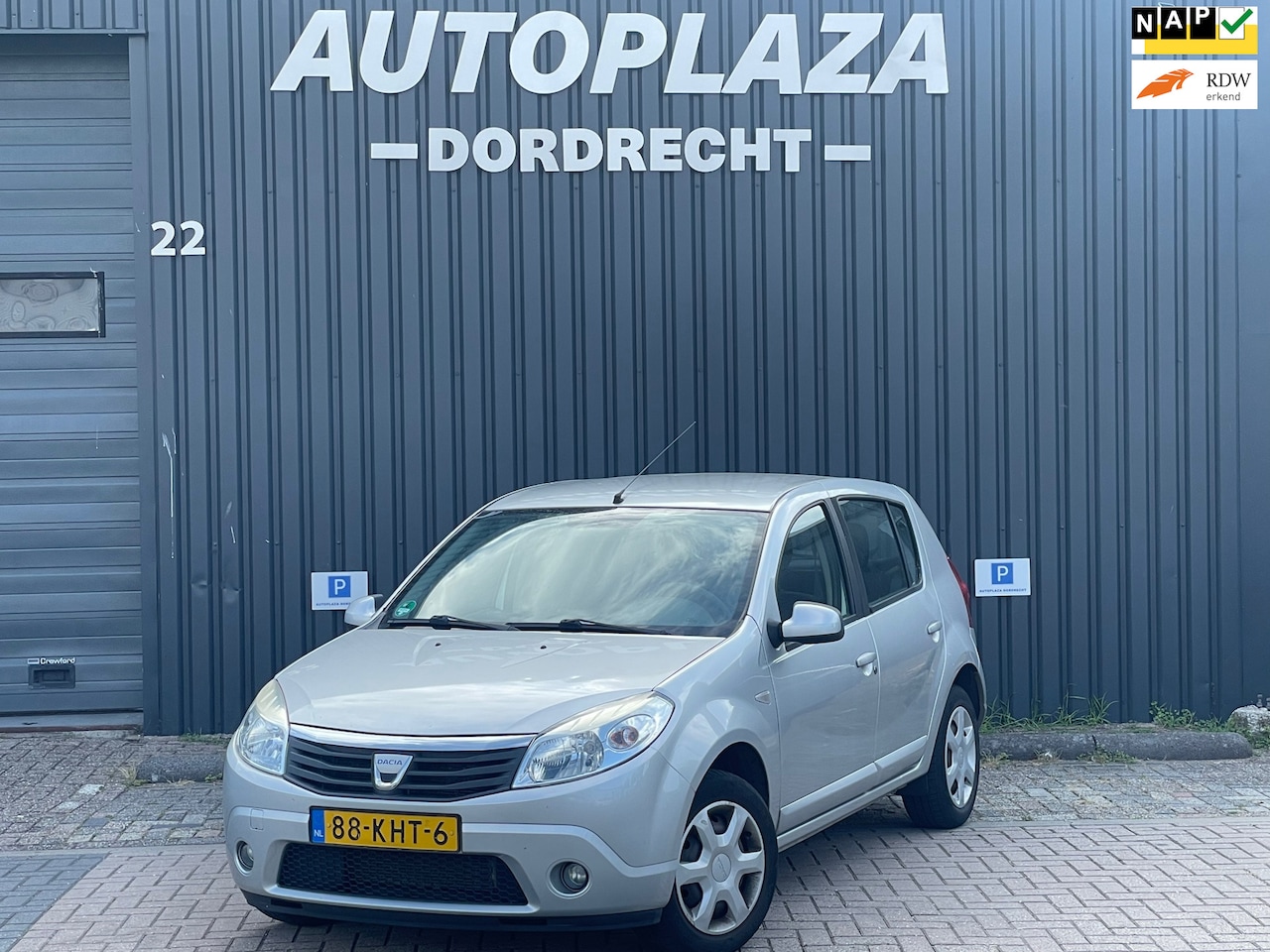 Dacia Sandero - 1.2 Lauréate|Trekhaak|Vol Onderh|Airco| - AutoWereld.nl