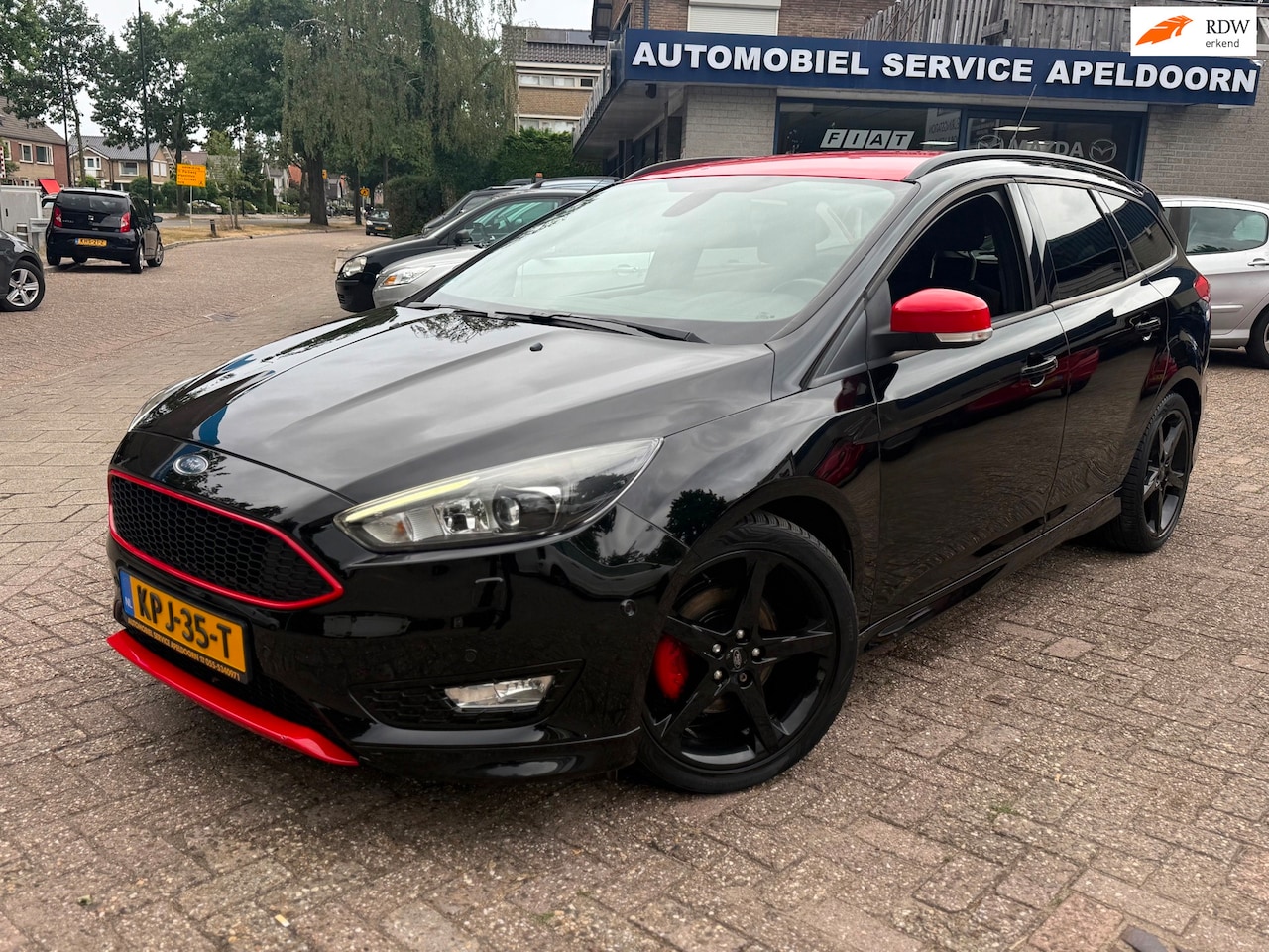 Ford Focus Wagon - 1.5 Titanium ST LINE-150PK! *CRUISE*PDC*NAVI*STOELVERW.*CLIMA*STUURVERW. * - AutoWereld.nl