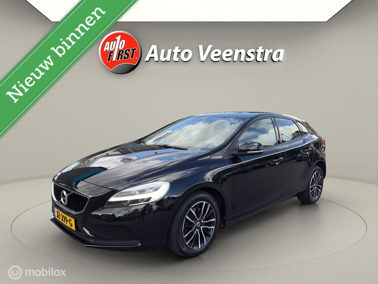Volvo V40 - 2.0 T2 Nordic+|STOEL.VERW|LED|PDC|BLUETOOTH| - AutoWereld.nl
