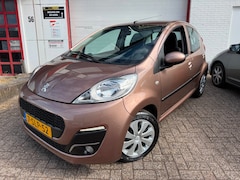 Peugeot 107 - 1.0 Active | Brun Hickory|1E EIG |NIEUW APK|AIRCO |LUXE UITVOERING|
