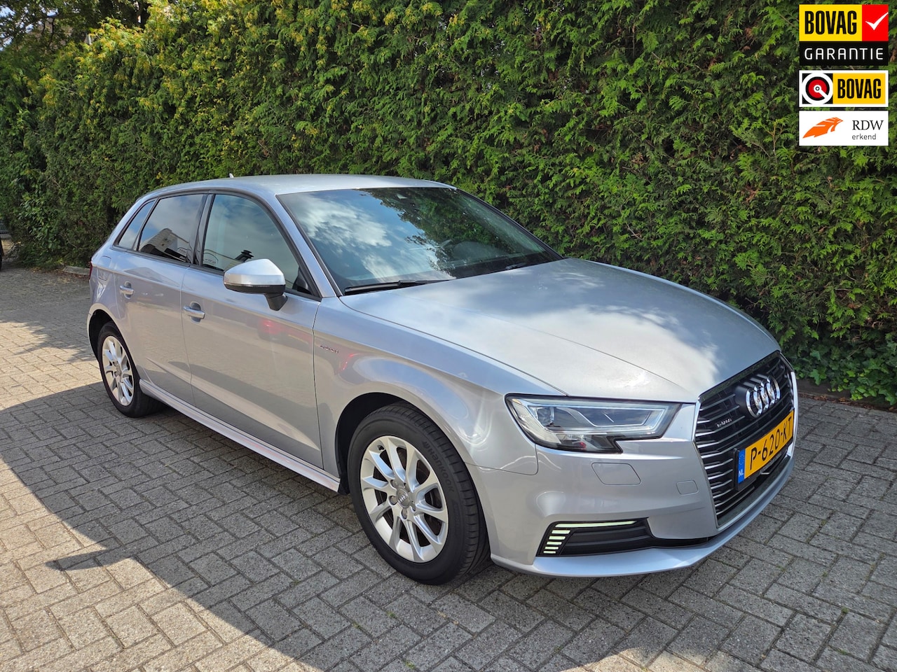 Audi A3 Sportback - 1.4 e-tron Pro Line plus 1.4 e-tron Pro Line plus - AutoWereld.nl