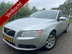Volvo V70 - 2.5T Summum