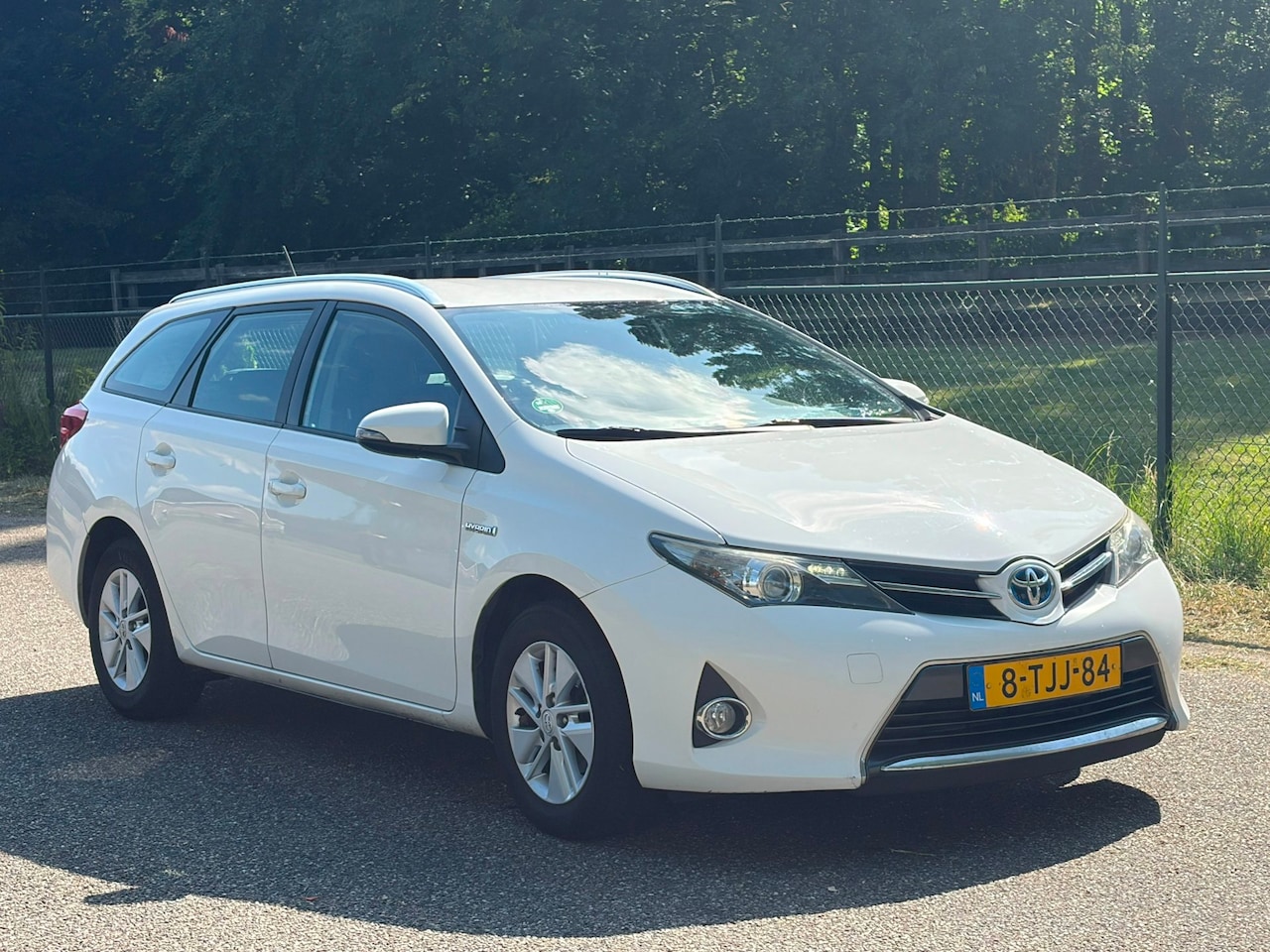 Toyota Auris Touring Sports - 1.8 Hybrid Aspiration /Trekhaak/Camera/ - AutoWereld.nl
