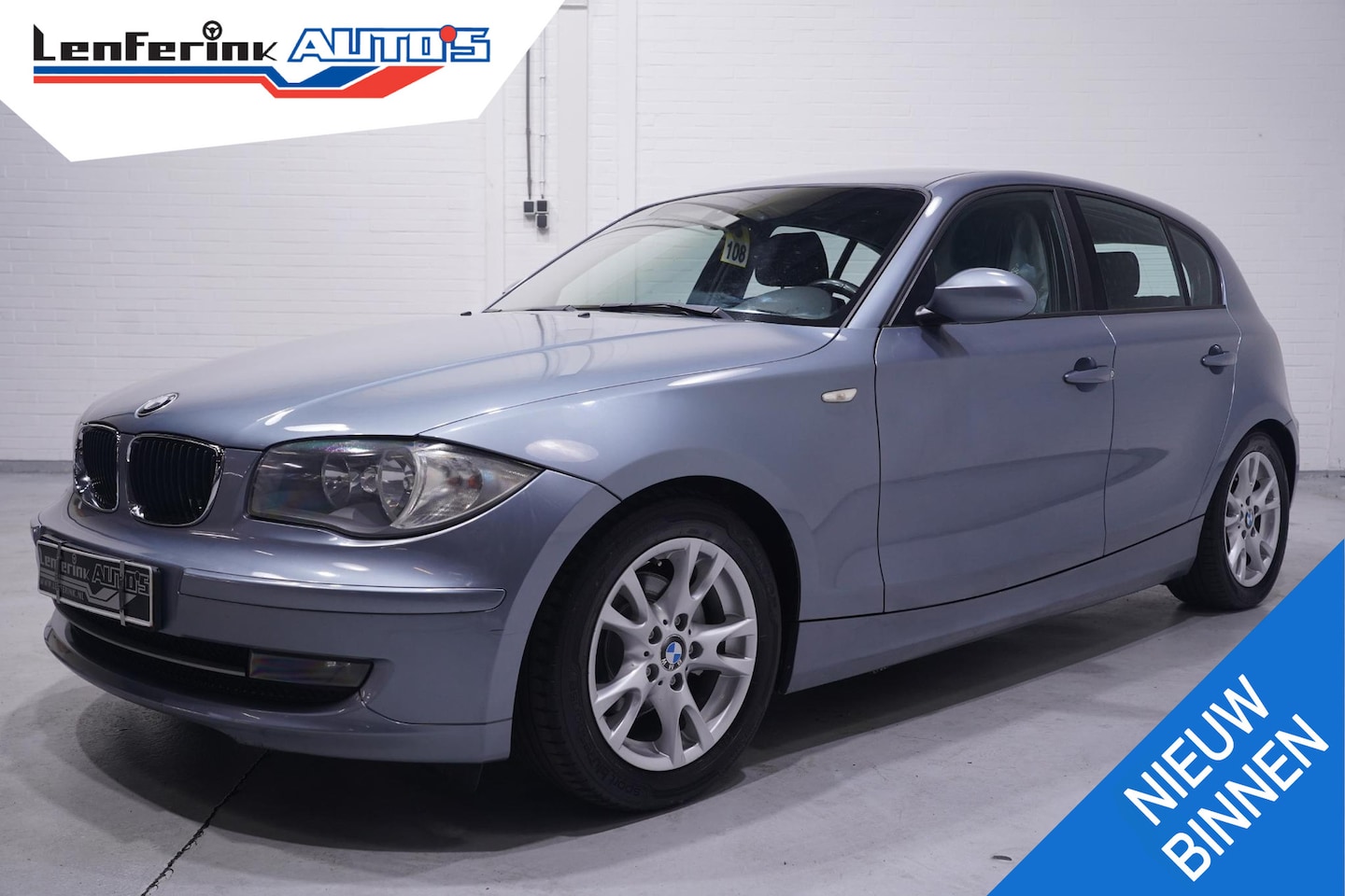 BMW 1-serie - 116i Introduction airco sportstoelen mistlampen-voor stuurbediening cruise-controle 16"-lm - AutoWereld.nl