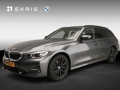 BMW 3-serie Touring - 320i | LED | Navigatie | Sportstoelen | Stoelverwarming | Shadow Line | DAB | Hifi speaker