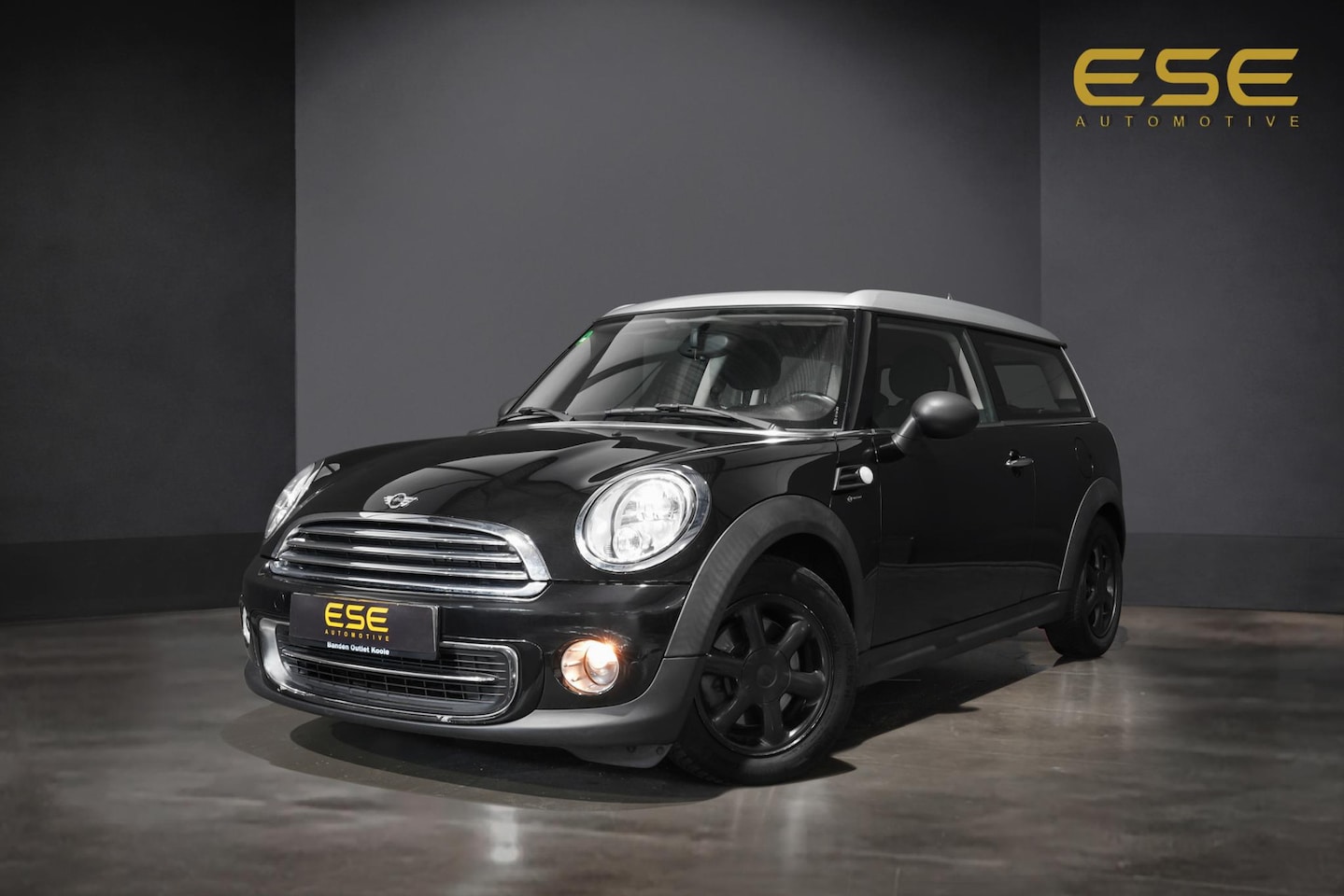MINI Clubman - 1.6 Cooper Business Line | Cruise | Airco - AutoWereld.nl