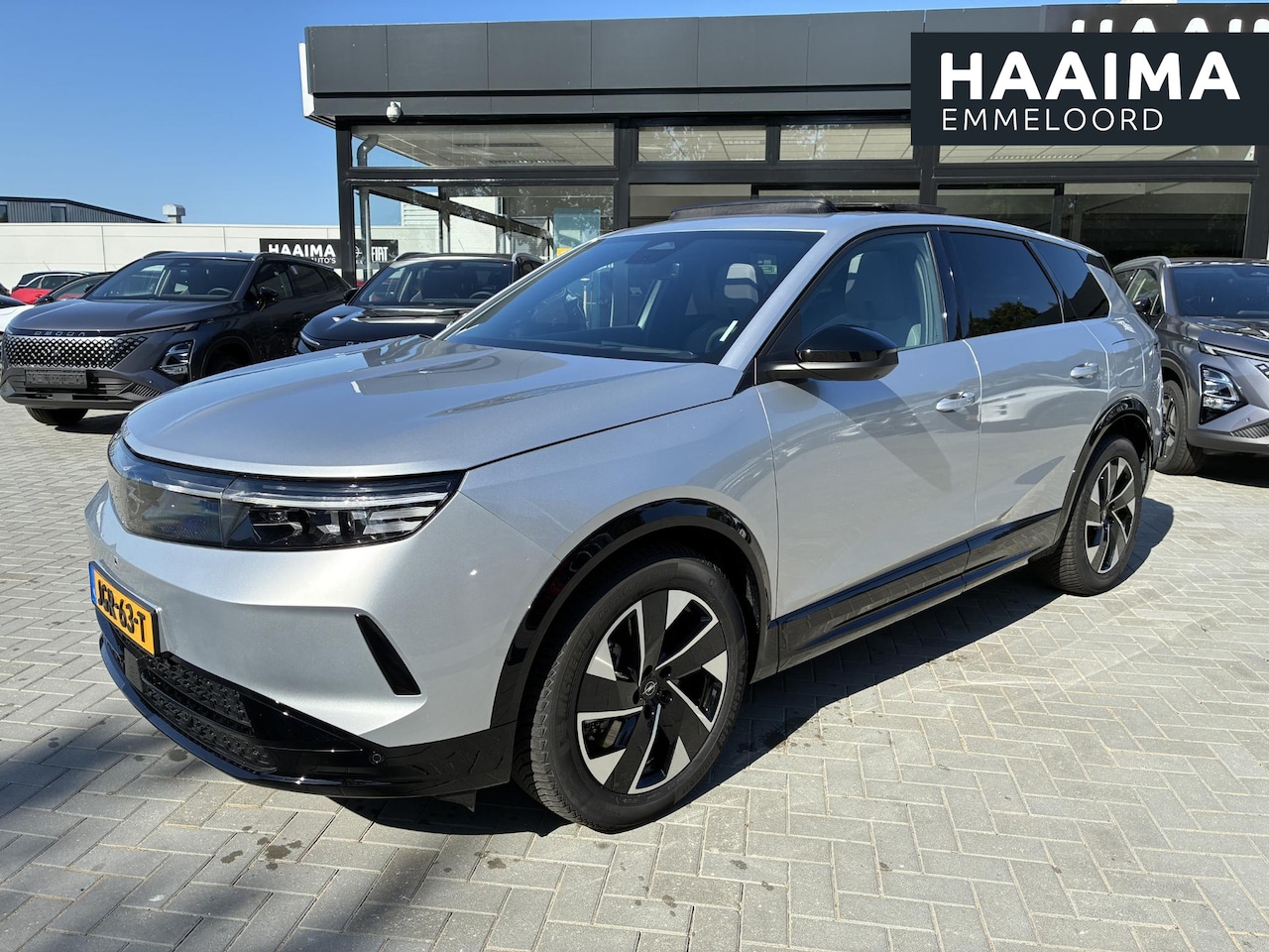 Opel Grandland Electric - Business Edition 73 kWh | 8 Jaar Garantie | Climate control | Navigatie | Elektrisch glaze - AutoWereld.nl