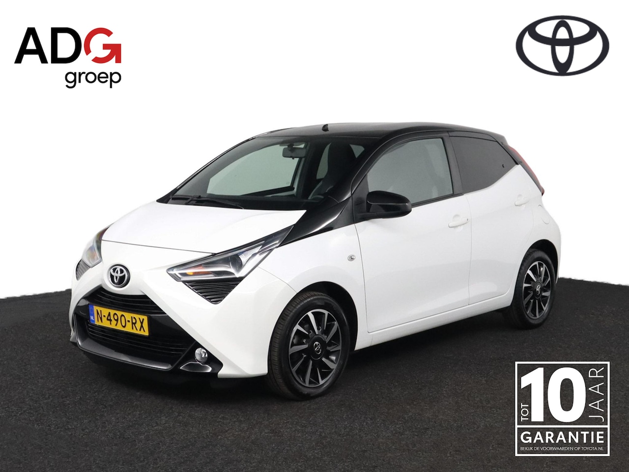 Toyota Aygo - 1.0 VVT-i x-cite ultimate | Climate control | Licht metalen velgen | Automatische verlicht - AutoWereld.nl