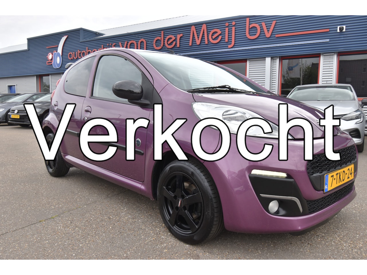 Peugeot 107 - 1.0 Envy 1.0 Envy , AIRCO , RCD MP3 , BL TOOTH , LMV14 , MISTL V , A KLEP SPOILER , - AutoWereld.nl