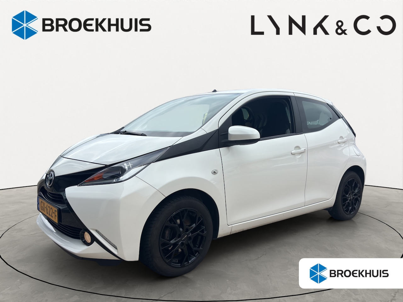 Toyota Aygo - | Apple Carplay\Android Auto | Achteruitrijcamera | Cruise control | - AutoWereld.nl
