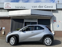 Toyota Aygo X - 1.0 VVT-i S-CVT Play