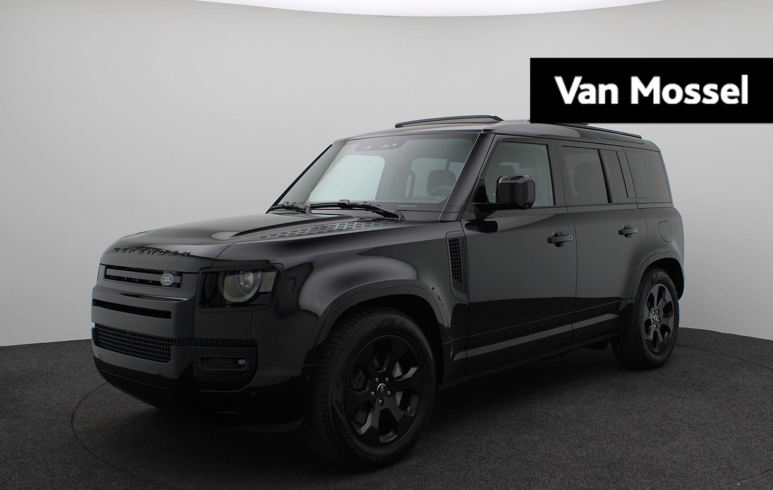 Land Rover Defender 110 - 2.0 P300e 110 Dynamic SE Edition 2.0 P300e 110 Dynamic SE Edition - AutoWereld.nl