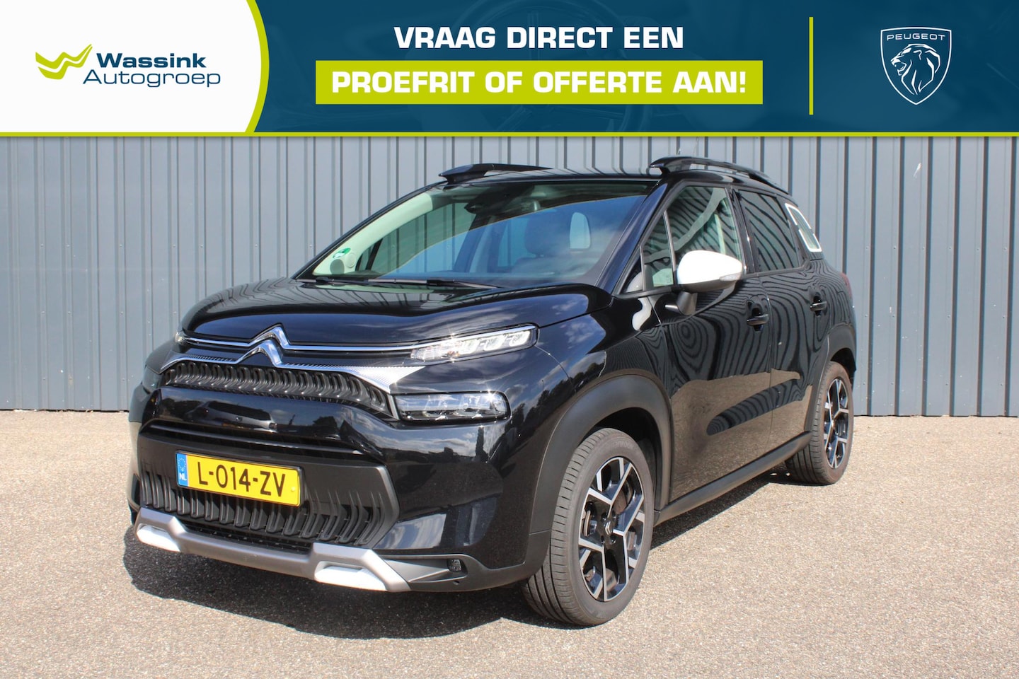 Citroën C3 Aircross - 1.2 PureTech Shine Stoelverwarming Voor | Trekhaak | DAB | Navigatie | Carplay | Climate - AutoWereld.nl