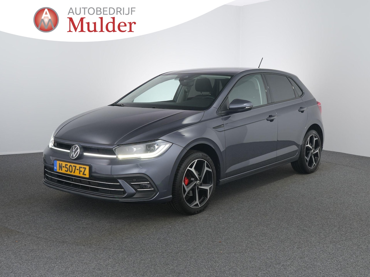 Volkswagen Polo - 1.0 TSI R-Line | IQ-Matrix | Afneembare trekhaak | Clima | ACC | Carplay | - AutoWereld.nl