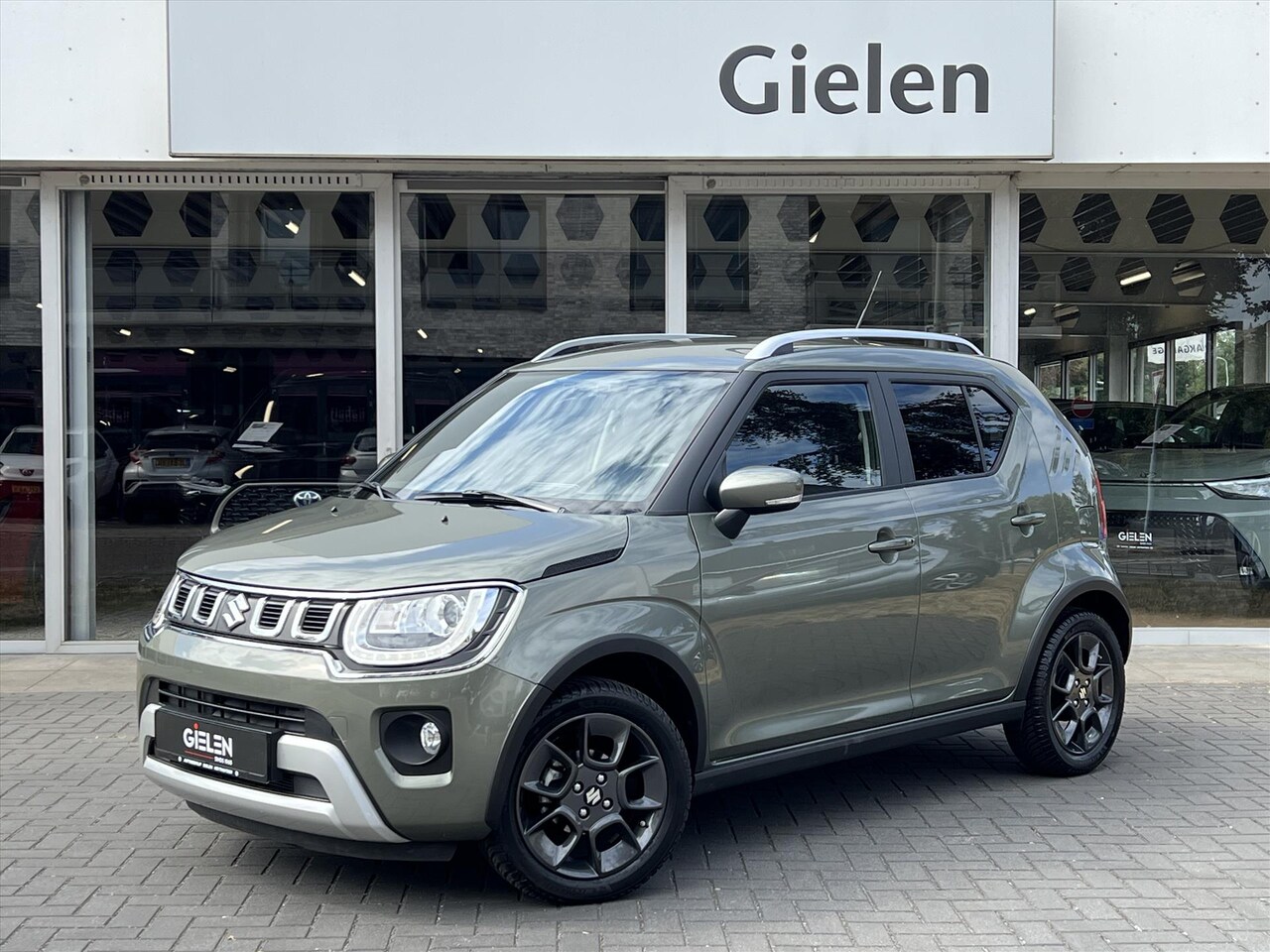 Suzuki Ignis - 1.2 Smart Hybrid Automaat Style | Trekhaak, Stoelverwarming, LED, CarPlay, Navigatie, Keyl - AutoWereld.nl
