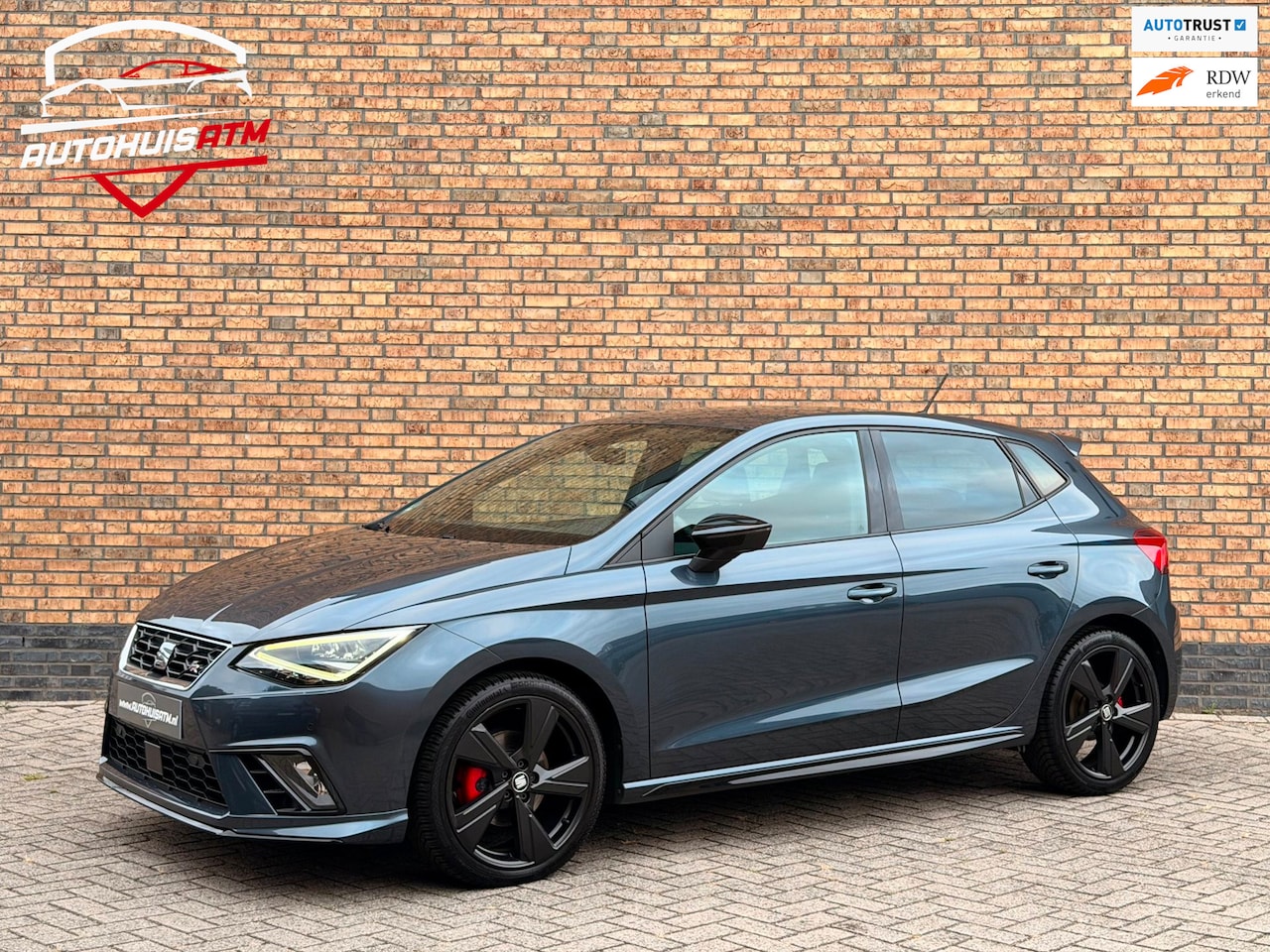 SEAT Ibiza - 1.0 TSI FR 116pk Black Edition Cruise Led Cam Clima - AutoWereld.nl