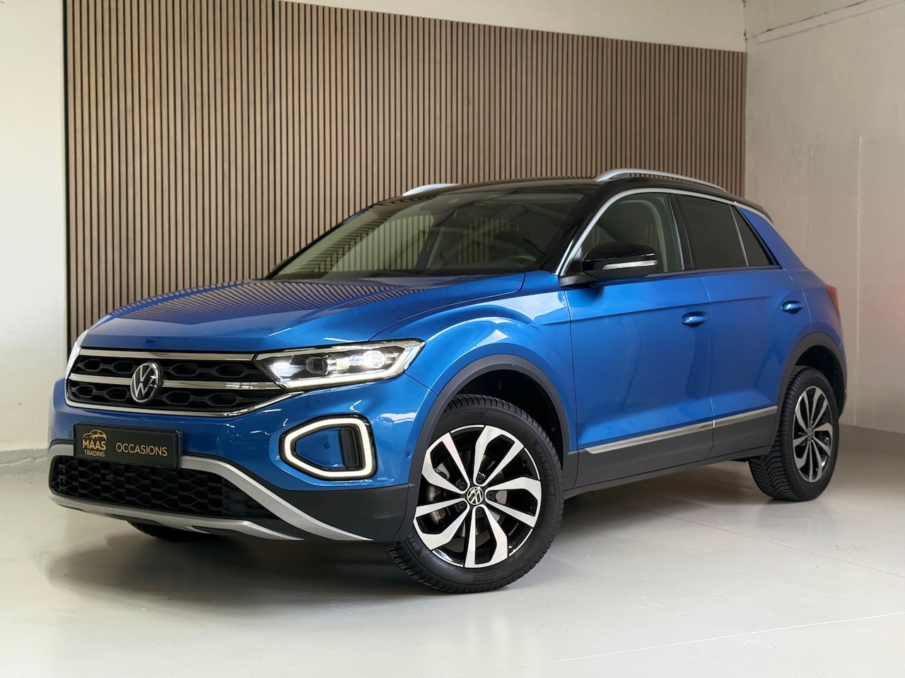Volkswagen T-Roc - 1.5 TSI Life Business 1.5 TSI Life Business - AutoWereld.nl
