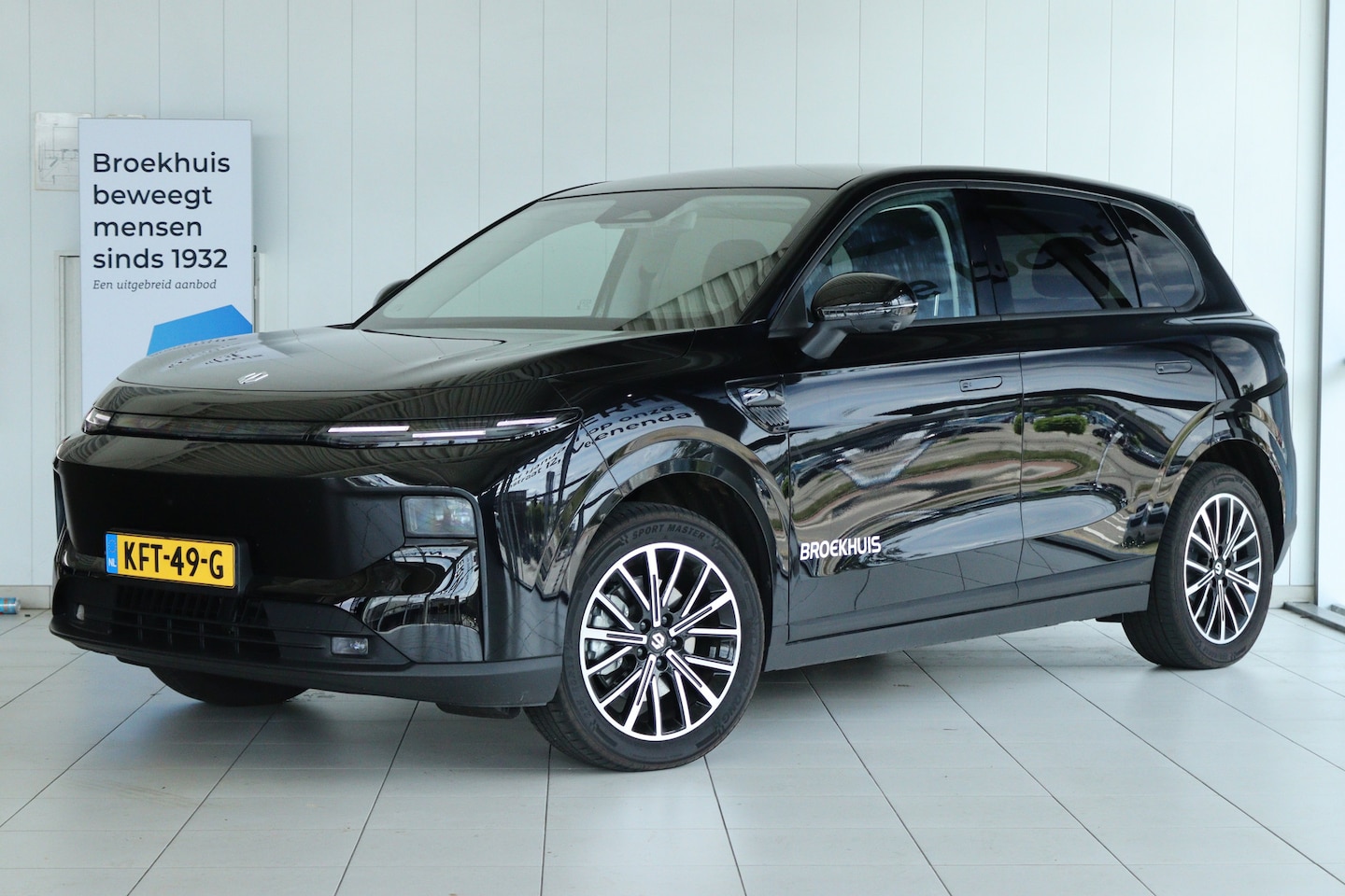 Leapmotor B10 - Design ProMax 67.1 kWh "TEST HEM NU" | DEMO DEAL | Adapt. Cruise | Pano | Stoelventilatie - AutoWereld.nl