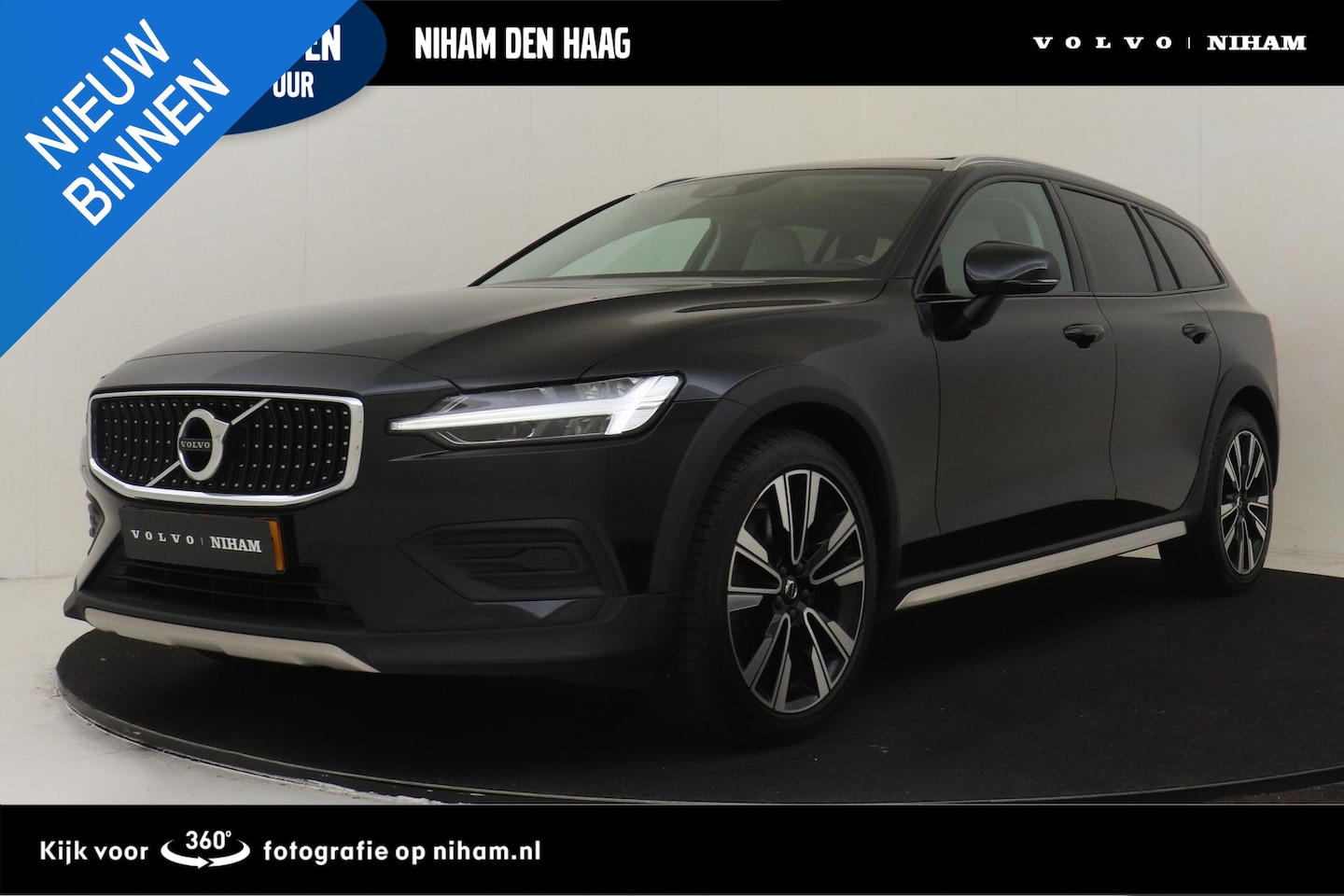 Volvo V60 Cross Country - B5 (M-HYBRID) AWD PRO -PANO.DAK|HARMAN/KARDON|GEVENT.LEDER|HEAD-UP DISP.|CAMERA|LEDERLOOK| - AutoWereld.nl