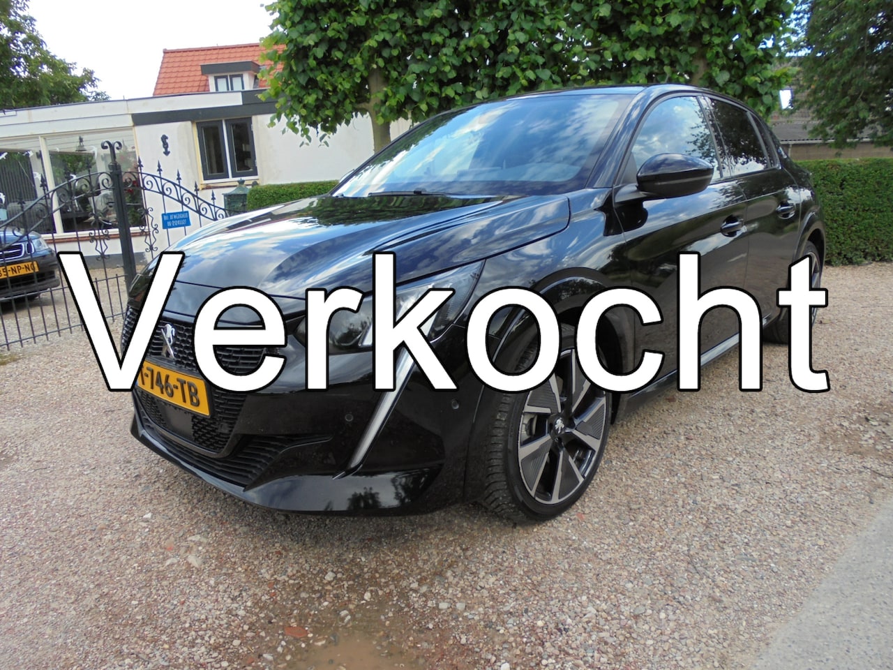Peugeot e-208 - EV GT 350 50 kWh **21.000 org.km.**PANORAMA DAK**STOELVERWARMING** - AutoWereld.nl