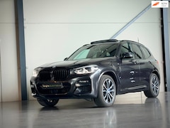 BMW X3 - XDrive30e, Panodak, Trekhaak, Leer, ACC, Memory stoelen, 20"
