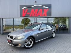 BMW 3-serie - 318i 2.0 LCI Business NAP Leder Xenon Navi PDC Trekhaak