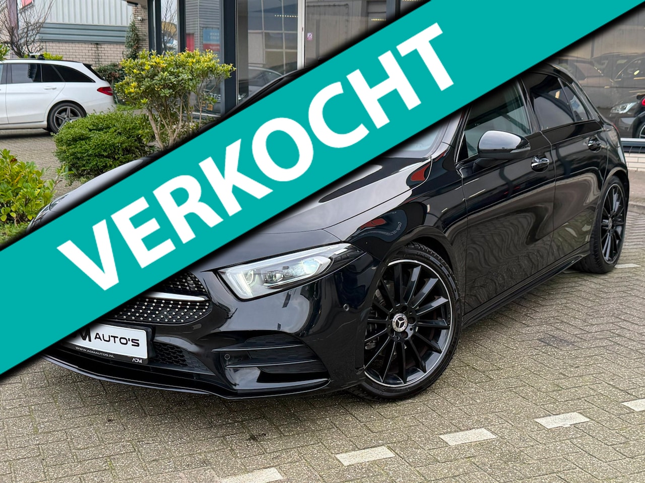 Mercedes-Benz A-klasse - A 180 AMG PAKKET l PANO - AutoWereld.nl