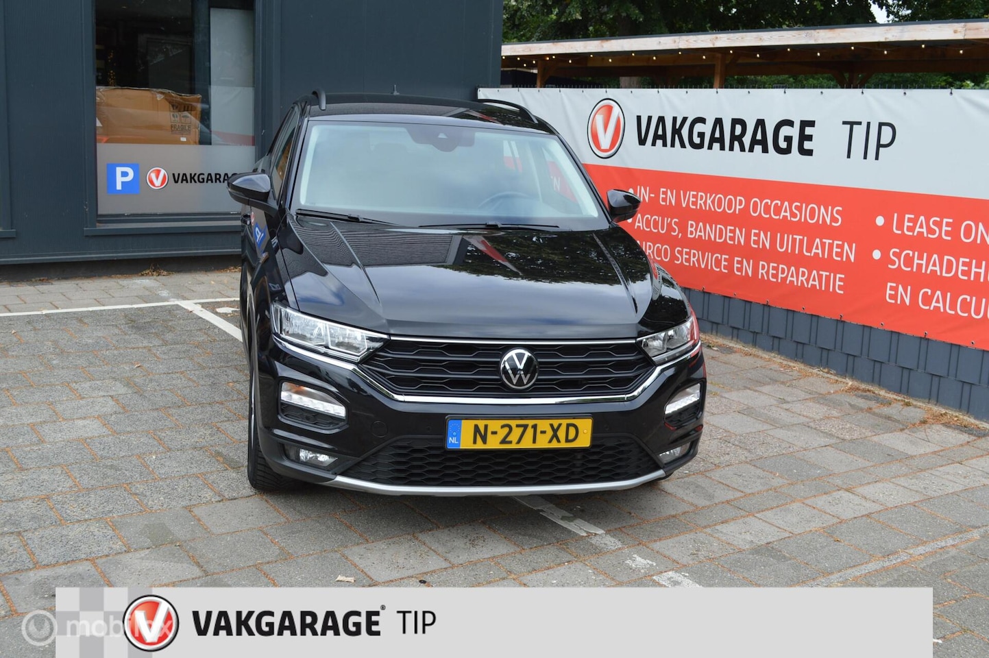 Volkswagen T-Roc - 1.0 TSI Style Business 1.0 TSI Style Business - AutoWereld.nl