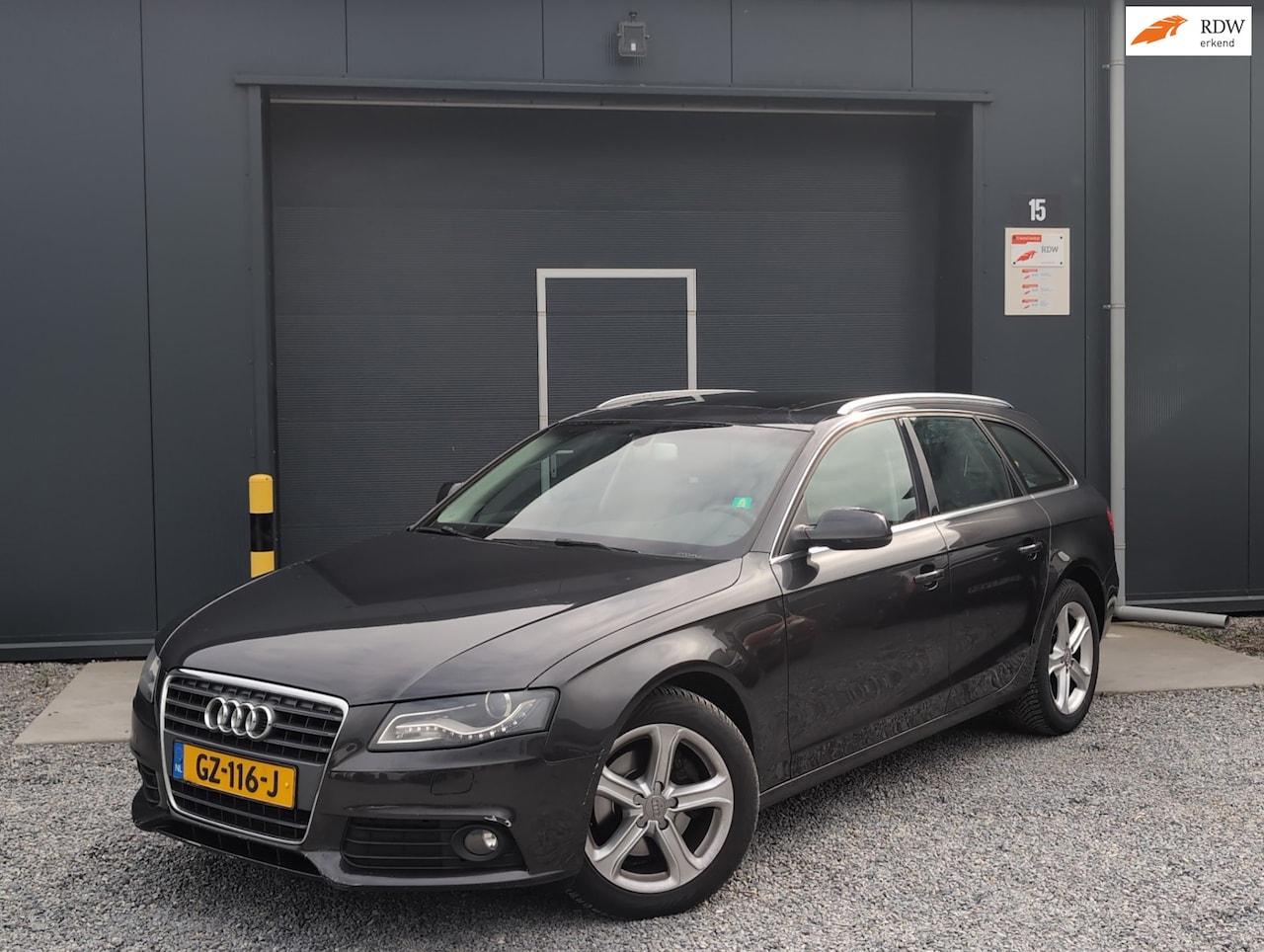 Audi A4 Avant - 1.8 TFSI Pro Line Business Pano Boekjes Compleet - AutoWereld.nl