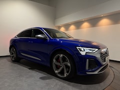 Audi Q8 Sportback e-tron - SQ8 115 kWh | Valcona Leder | Panoramadak | Trekhaak | 22'' | Matrix LED | Memory | B&O |