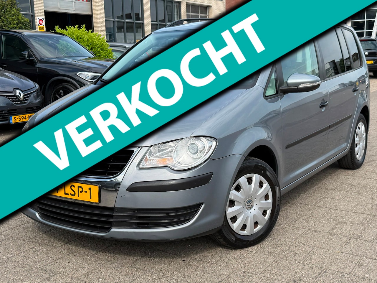 Volkswagen Touran - 1.4 TSI Trendline 7p. 1.4 TSI Trendline 7P - AutoWereld.nl