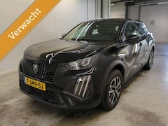 Peugeot e-2008 - EV 54 kWh | Nieuw model | Camera | Navi |