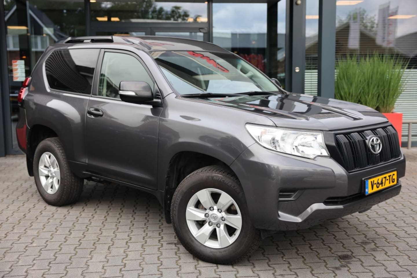 Toyota Land Cruiser 150 - 2.8D-4D 3DRS COMFORT A/T VAN - AutoWereld.nl