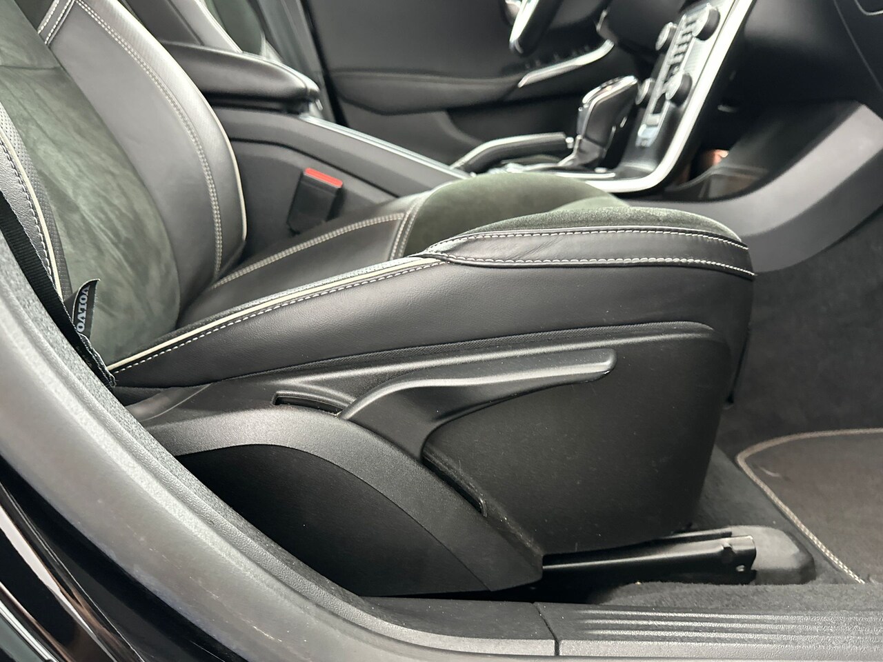 Volvo V40 - 1.5 T2 Edition+ 1.5 T2 Edition - AutoWereld.nl
