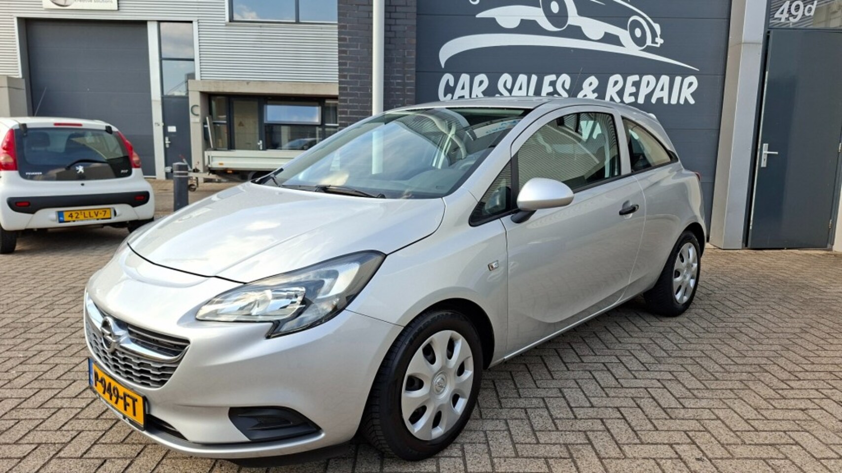 Opel Corsa-e - 1.2i 16V / Airco / met Nieuwe APK - AutoWereld.nl