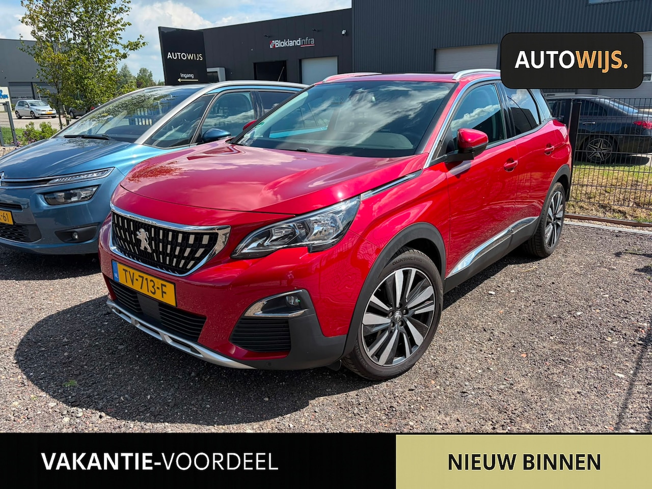 Peugeot 3008 - 1.2 PureTech Blue Lease Premium|LEDER|KEYLESS|PANO|TREKHAAK|NL AUTO - AutoWereld.nl