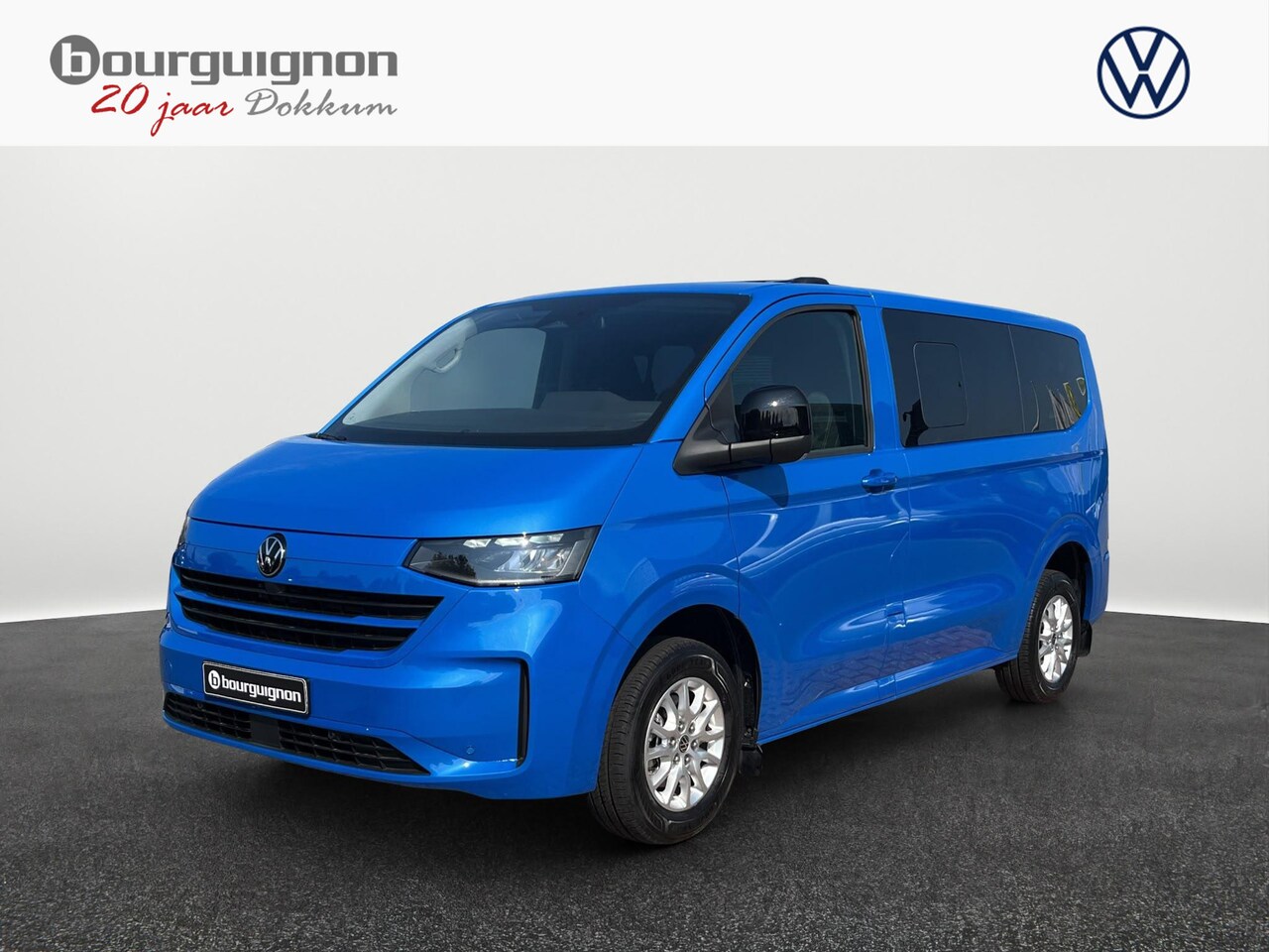 Volkswagen e-Transporter Caravelle - 32 L1H1 Caravelle 64 kWh | A.Camera | Stoelverwarming | Trekhaakvoorbereiding | - AutoWereld.nl