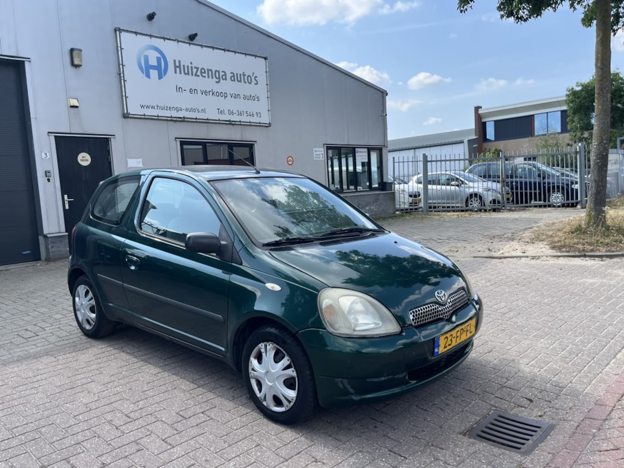 Toyota Yaris - 1.0-16V VVT-i Sol| APK:22-03-2027! Inruilkoopje| EXPORT - AutoWereld.nl