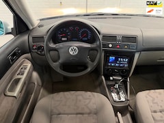 Volkswagen Bora - 1.6 Trendline 101 Pk Automaat Nap