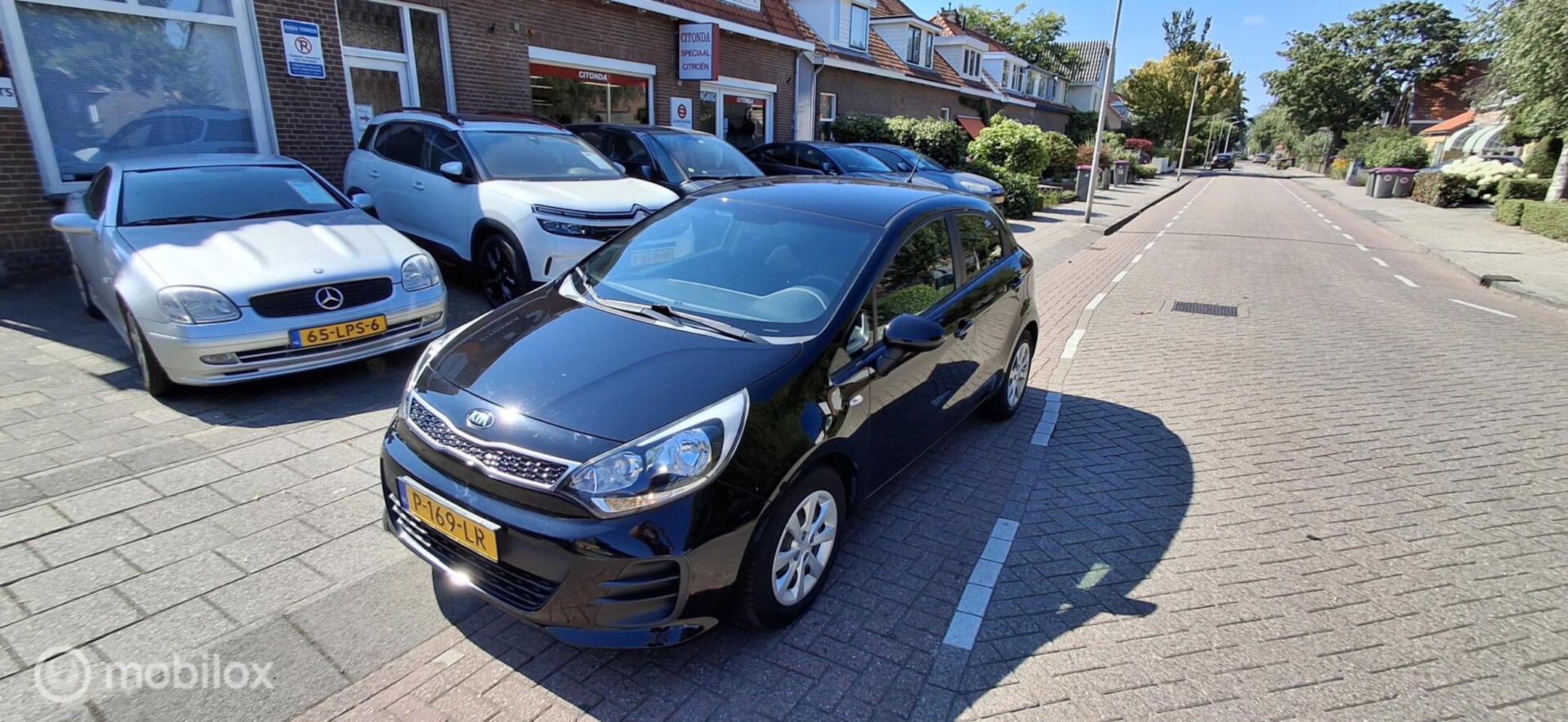 Kia Rio - 1.2 CVVT ComfortPlusLine Navigator 1.2 CVVT ComfortPlusLine Navigator - AutoWereld.nl