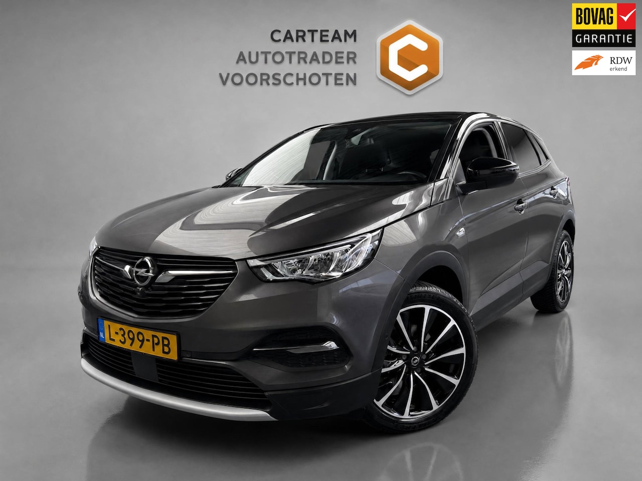 Opel Grandland X - 1.2 Turbo Elegance |Panoramadak| - AutoWereld.nl