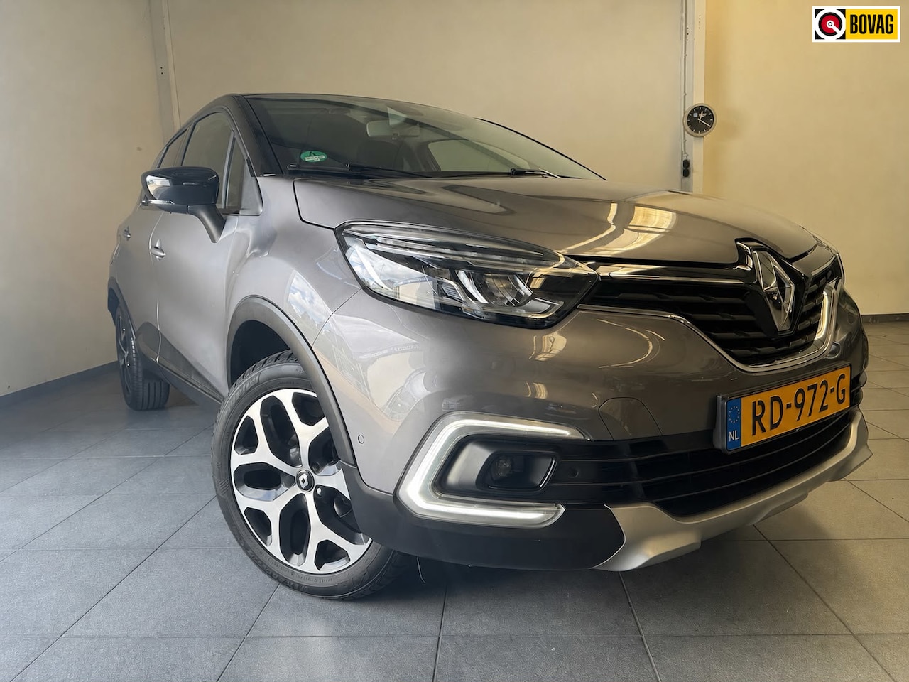 Renault Captur - 0.9 TCe Intens / Led/Cruise/Navi//Camera/1e eigenaar! - AutoWereld.nl