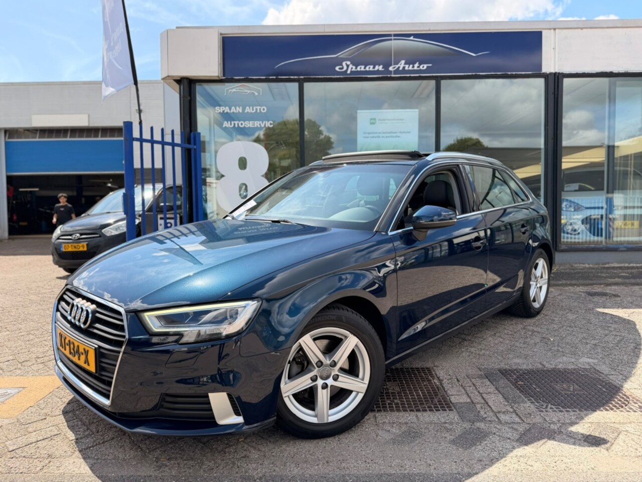 Audi A3 Sportback - 1.0 TFSI Sport Ed. l Panodak L Automaat l Navi - AutoWereld.nl