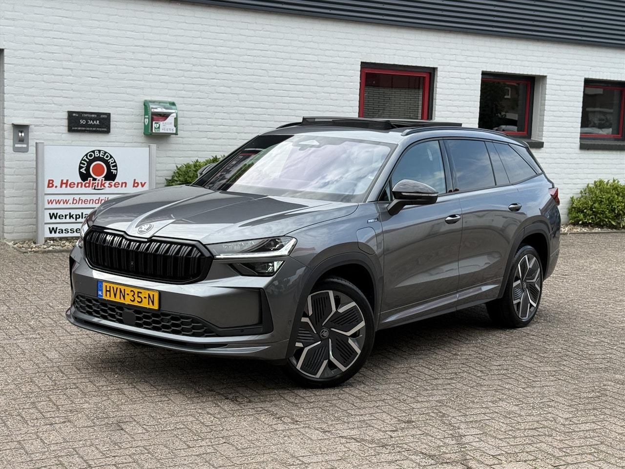 Skoda Kodiaq - 1.5 TSI PHEV 204pk DSG-6 Sportline Business/ Full option/ Panoramadak/ Comfort pakket/ Hea - AutoWereld.nl