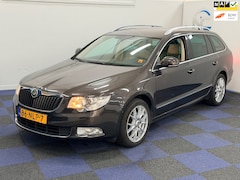 Skoda Superb Combi - 1.8 TSI Elegance / AUTOMAAT / PANORAMADAK / MULTIEMEDIA-NAVI