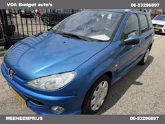Peugeot 206 SW - 1.4-16V Export/Werk versnellingsbak matig Apk 02-2027 Airco werkt versnellingsbak matig