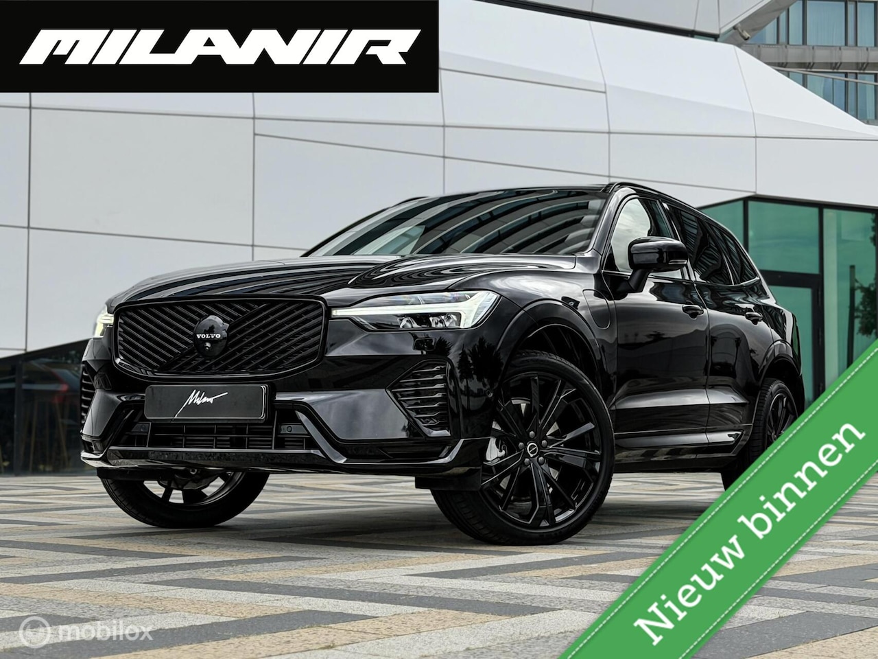 Volvo XC60 - 2.0 T8 Plug-in hybrid AWD Ultra Black Edition VOL - AutoWereld.nl