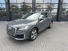 Audi Q2 - 30 TFSI S-Line virtual cockpit / Carplay