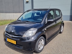 Daihatsu Sirion 2 - 1.5-16V Sport